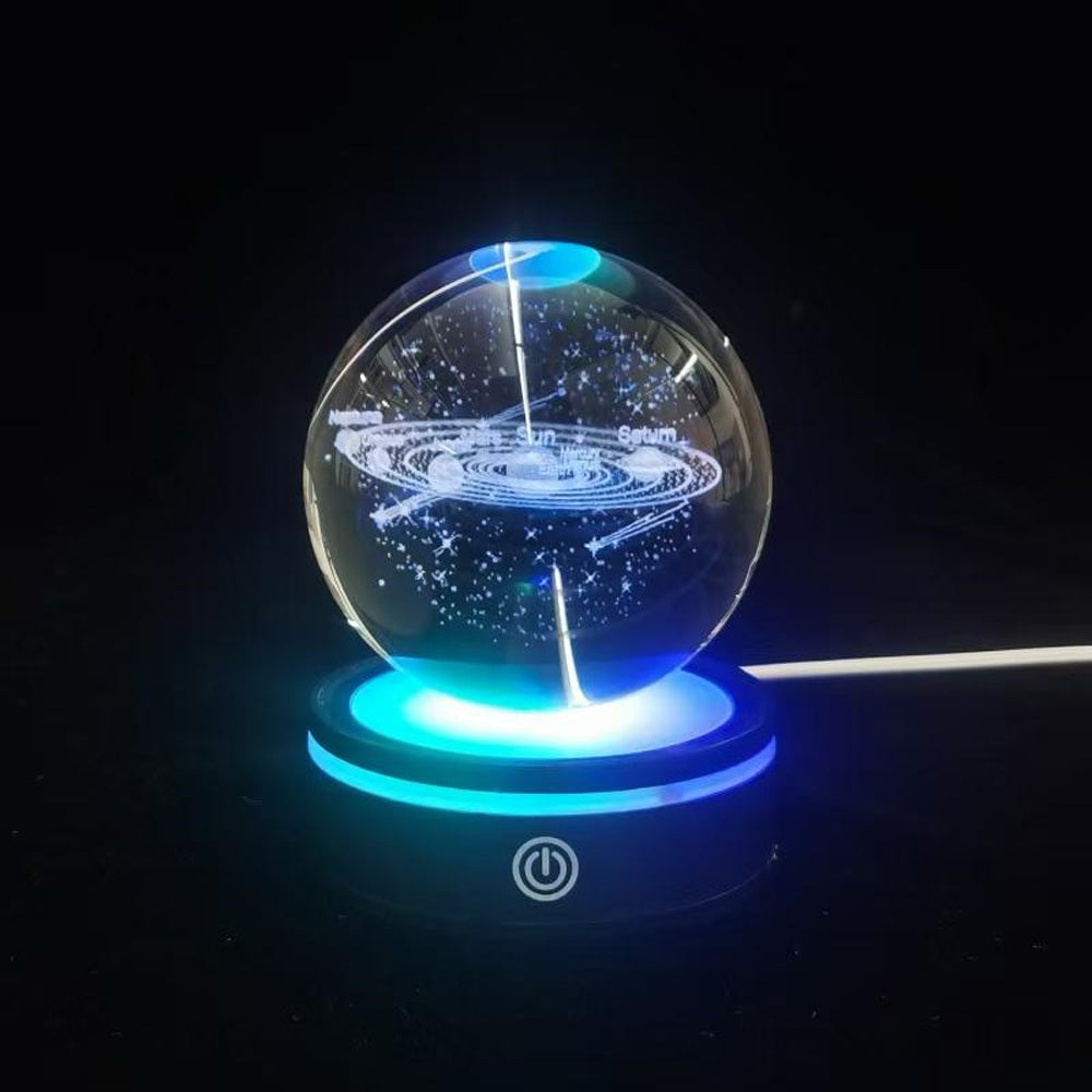 كرة زجاجية دوارة بتصميم كواكب مزودة بمنفذ USB
