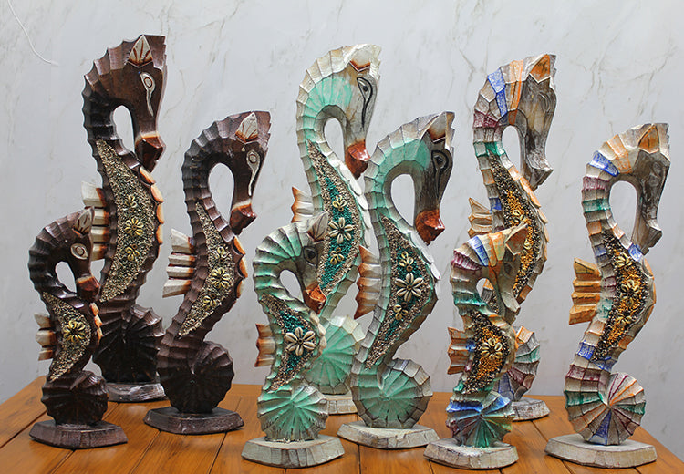 Wooden 3-Piece Seahorse with Sand