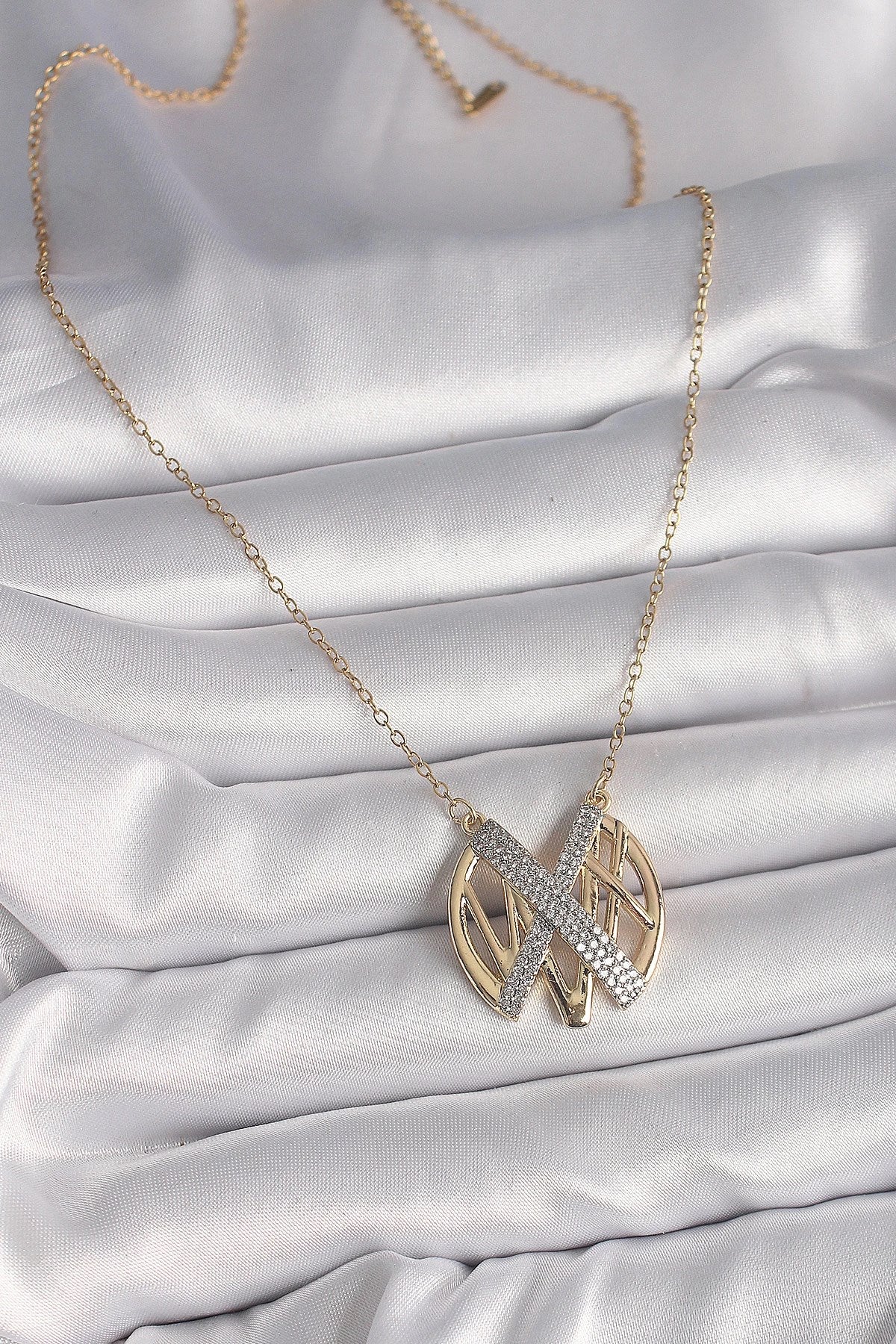 Mey İthalat® 316L Çelik Gold Renk Zirkon Taşlı Vintage Model Kadın Kolye
