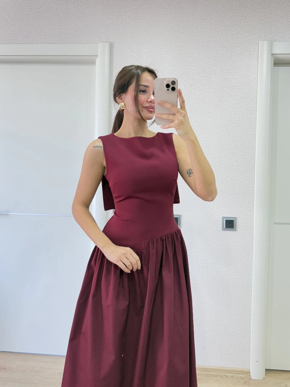 Women's Long Crepe Dress with Winged Back and Front Dart Detail - Burgundy