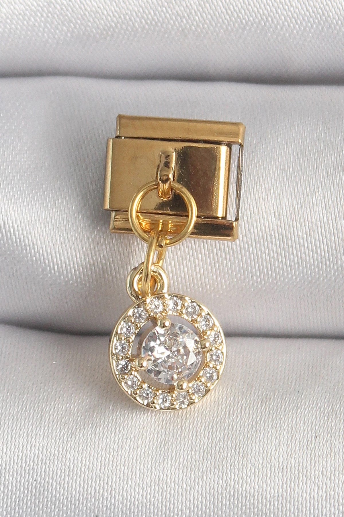 Mey İthalat® 316L Çelik Gold Renk Sallantı Daire Zirkon Taşlı Nomination Charm