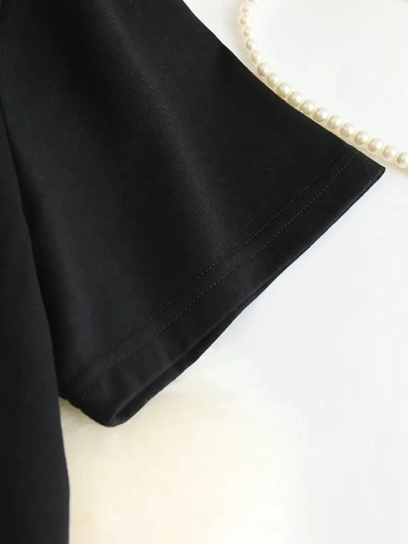 Hi, it doesn't matter. Thanks. Printed Oversize Crew Neck T-shirt - Black