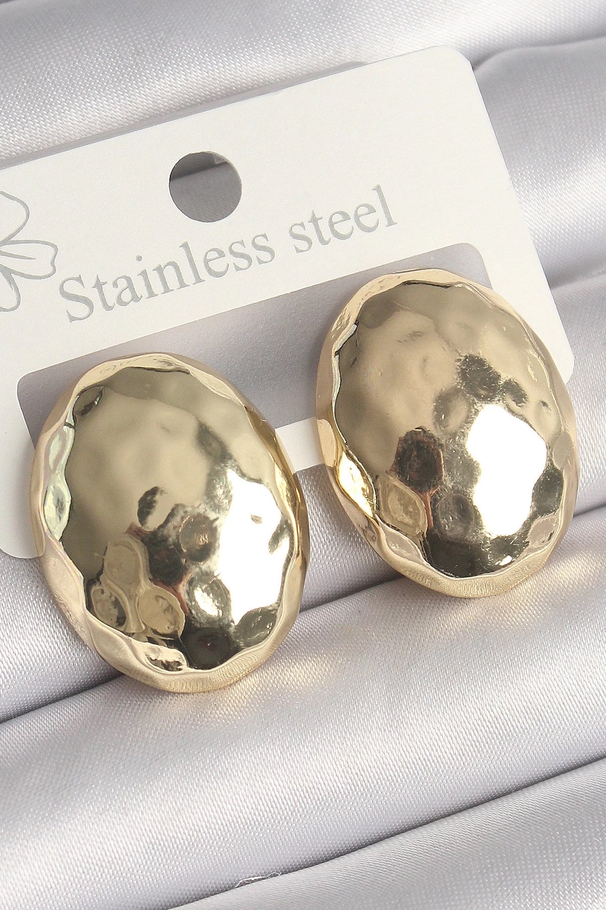 Mey İthalat® Pirinç Gold Renk İşlemeli Bombe Oval Model Kadın Küpe