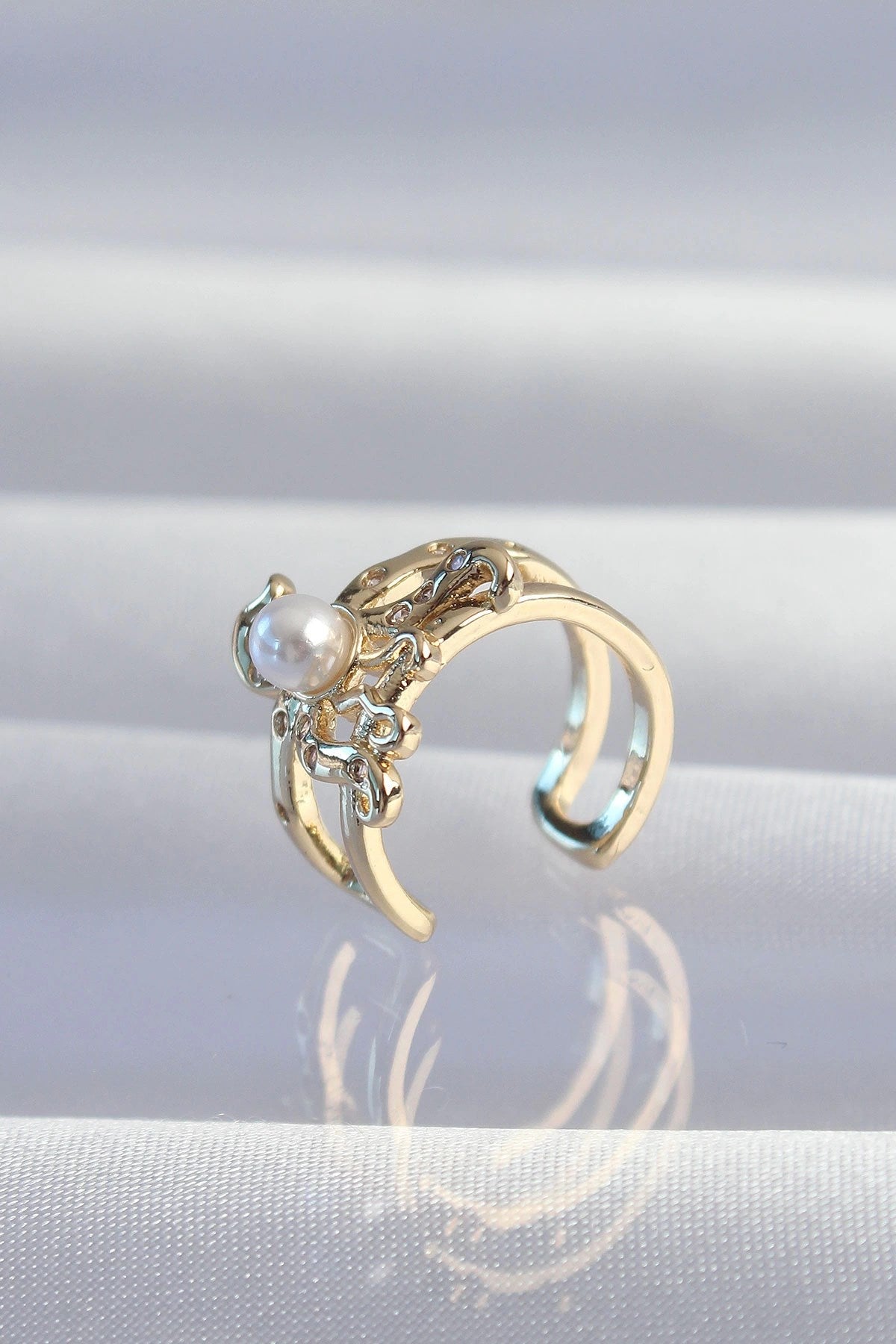Mey İthalat® Pirinç Gold Renk İncili Ahtapot Earcuff Küpe