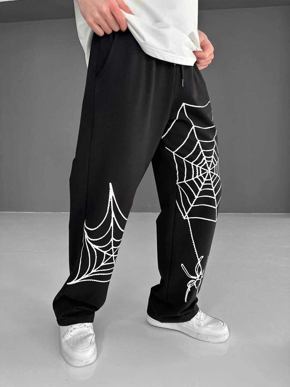 Two-Thread Fabric Spider Print Sweatpants - Black