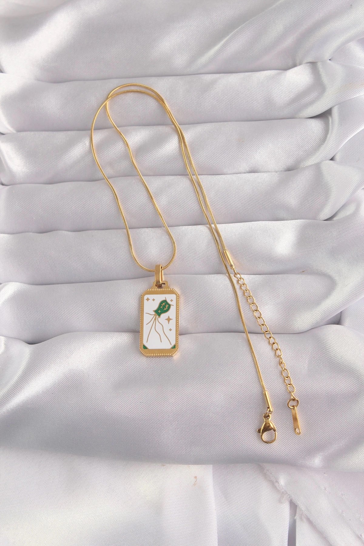Mey İthalat® 316L Çelik Gold Renk Beyaz Mineli Tarot Kolye