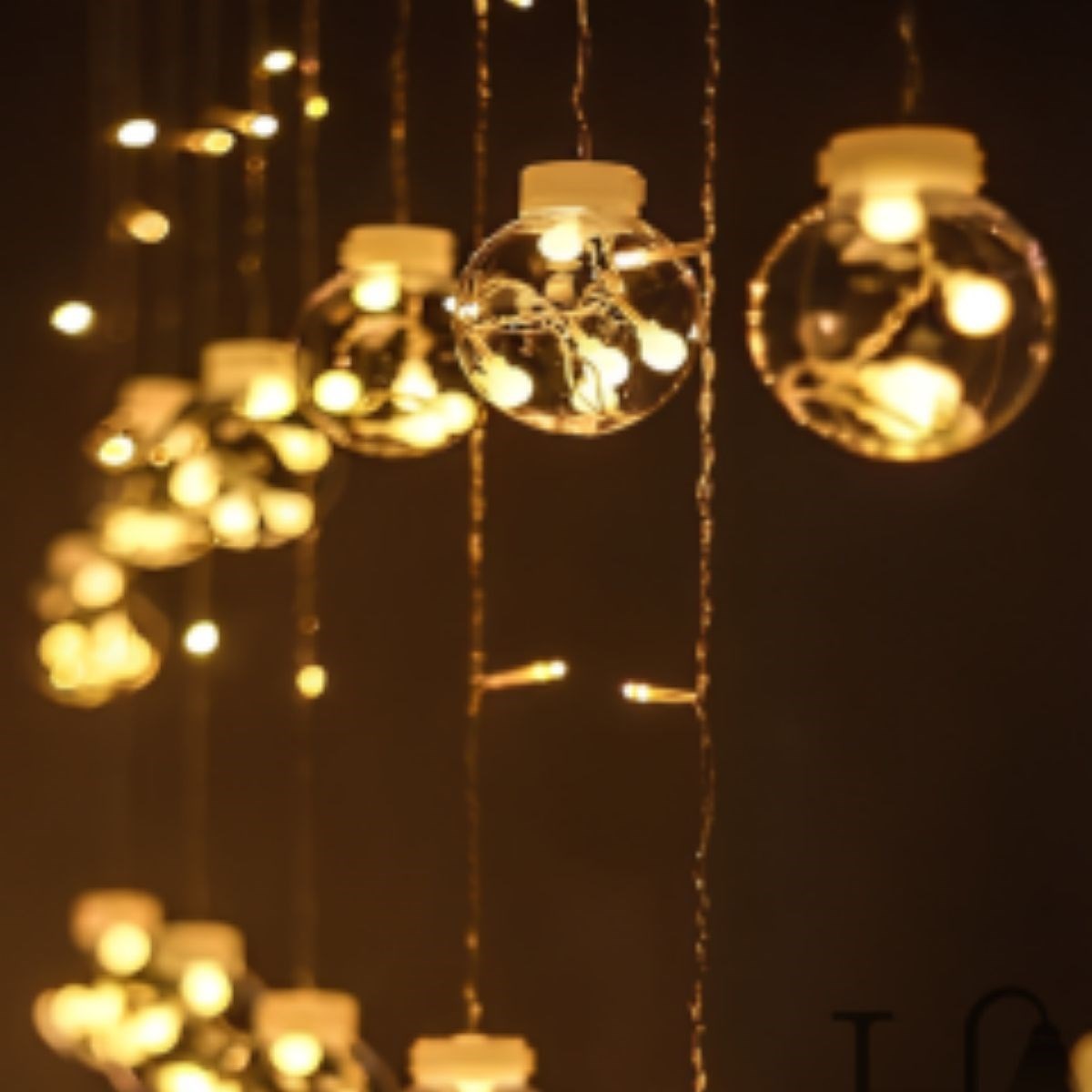 10 Sarkıtlı Kumandalı Dekoratif Top İçi Mini Toplu LED Günışığı Rengi Dekoratif Aydınlatma (5347)