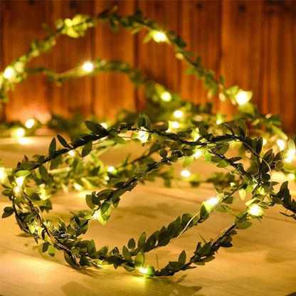 Yapraklı Dekorlu 3 Metre Peri Led Pilli  Işık Yılbaşı Aydınlatma (5347)