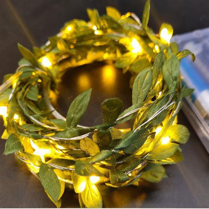 Yapraklı Dekorlu 3 Metre Peri Led Pilli  Işık Yılbaşı Aydınlatma (5347)