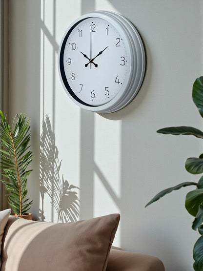 Sade Tasarım Beyaz 40 Cm Metal Standart Duvar Saati