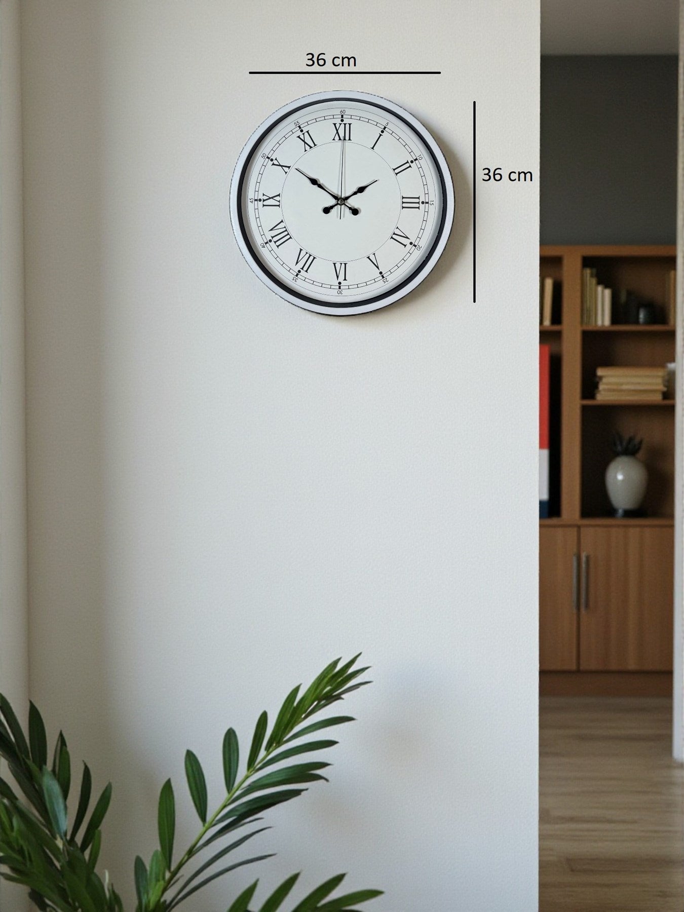 36 Cm Beyaz Roman Rakamlı Duvar Saati