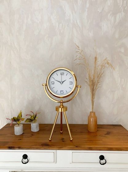 Gold Metal Mini Tripod Modern Masa Saati 45×26 cm - Şık ve Dekoratif Tasarım