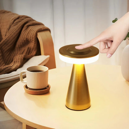 مصباح طاولة LED يعمل باللمس
