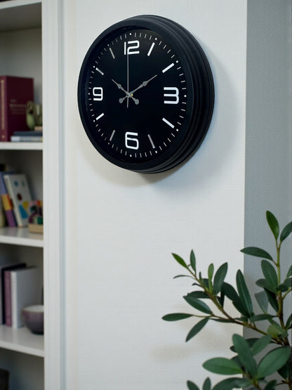 Black Royal Tasarım 40 cm Metal Duvar Saati