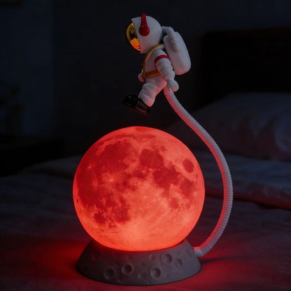 3D Ay Üzerinde Astronot LED Gece Lambası - Dokunmatik 10 Renk Değiştiren Dekoratif Çocuk Odası Masaüstü Ay Lambası (5347)