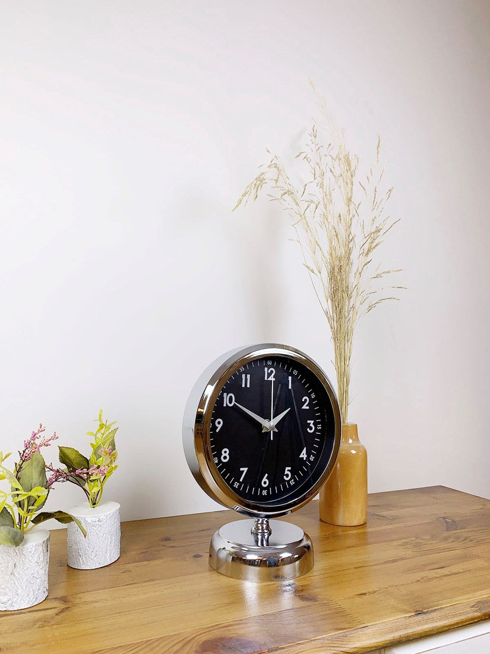 Krom Metal Gece Siyahı Masa Saati 25×20 cm