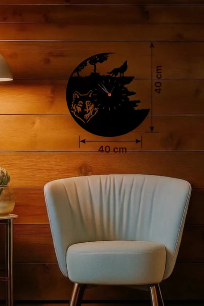 Mey İthalat® Kurt Temalı Lazer Kesim Ahşap Duvar Saati - 40x40 cm Dekoratif