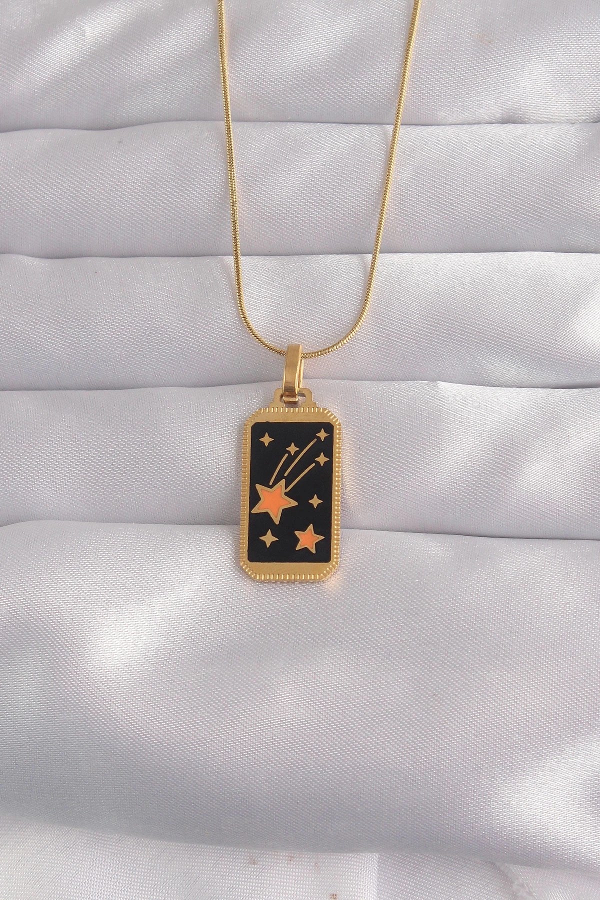 Mey İthalat® 316L Çelik Gold Renk Siyah Mineli Yıldız Figür Tarot Kolye