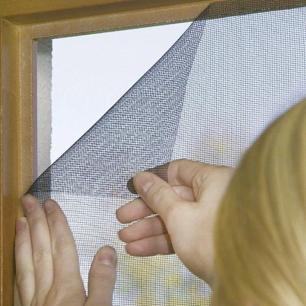 Self-Adhesive Double-Wing Fly Screen