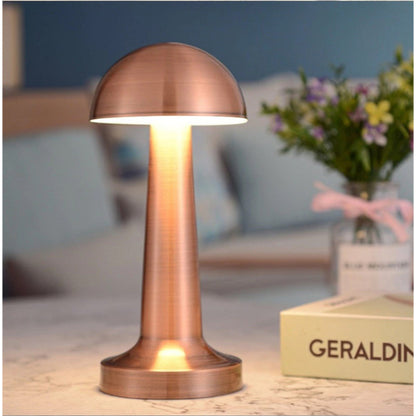 مصباح طاولة LED يعمل باللمس على شكل فطر