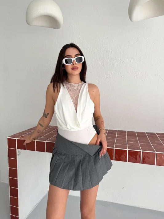 Dantel Detaylı Derin Dekolte Body Şık Kolsuz Yazlık Bodysuit - Beyaz