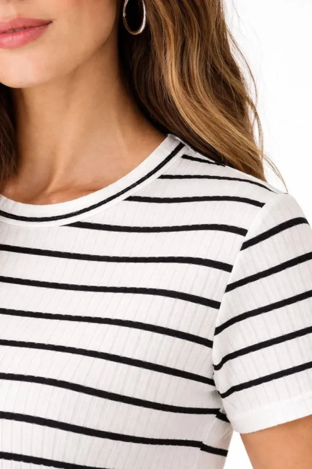Çizgili Yazlık Triko T-Shirt Bisiklet Yaka Rahat Kalıp Tişört - Beyaz