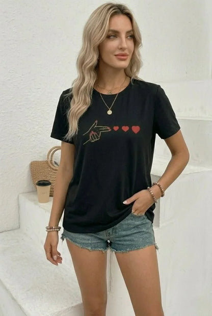 Minimal Kalp İşaret Baskılı Tişört Kısa Kol Yazlık T-Shirt - Siyah