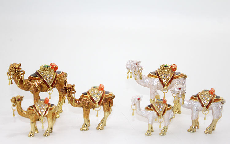 3-Piece Camel Figurine with Swarovski Stones - Model 3