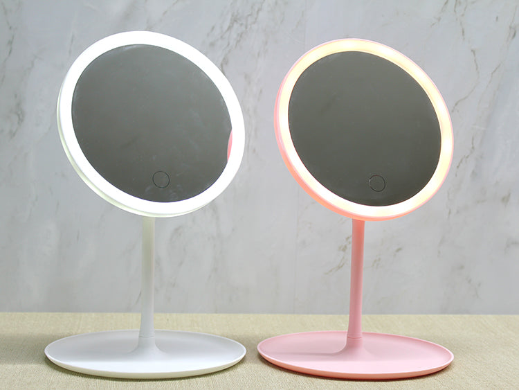 مرآة مكياج دائرية مزودة بإضاءة LED