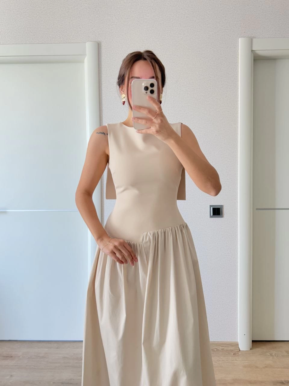 Crepe Back Wing Back Front Dart Detailed Long Women's Dress - Beige