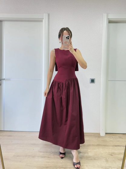 Women's Long Crepe Dress with Winged Back and Front Dart Detail - Burgundy