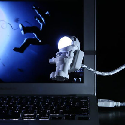 ضوء ليلي USB رائد الفضاء