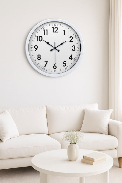 Beyaz Dekoratif Stil 52 Cm Metal Duvar Saati