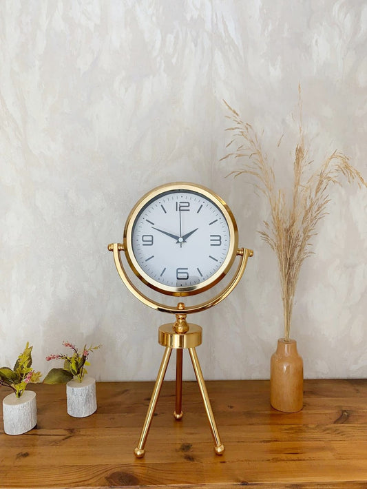 Gold Metal Mini Tripod Modern Masa Saati 45×26 cm - Şık ve Dekoratif Tasarım