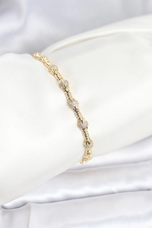 Mey İthalat® Pirinç Gold Renk VIP Seri Punta Model Zirkon Taşlı Kadın Bileklik