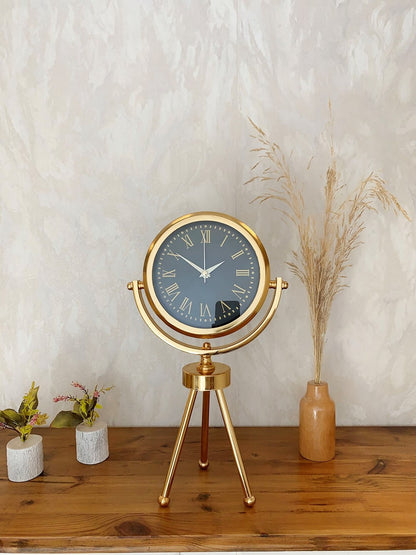 Gold Metal Mini Tripod Sade Masa Saati 45×26 cm