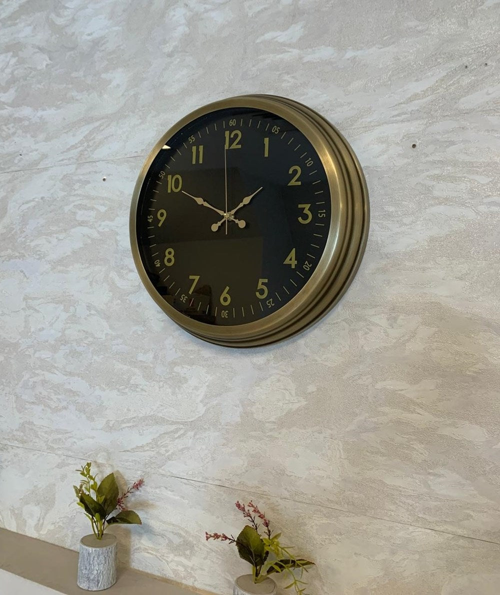 İhtişam Eskitme 40 Cm Metal Duvar Saati