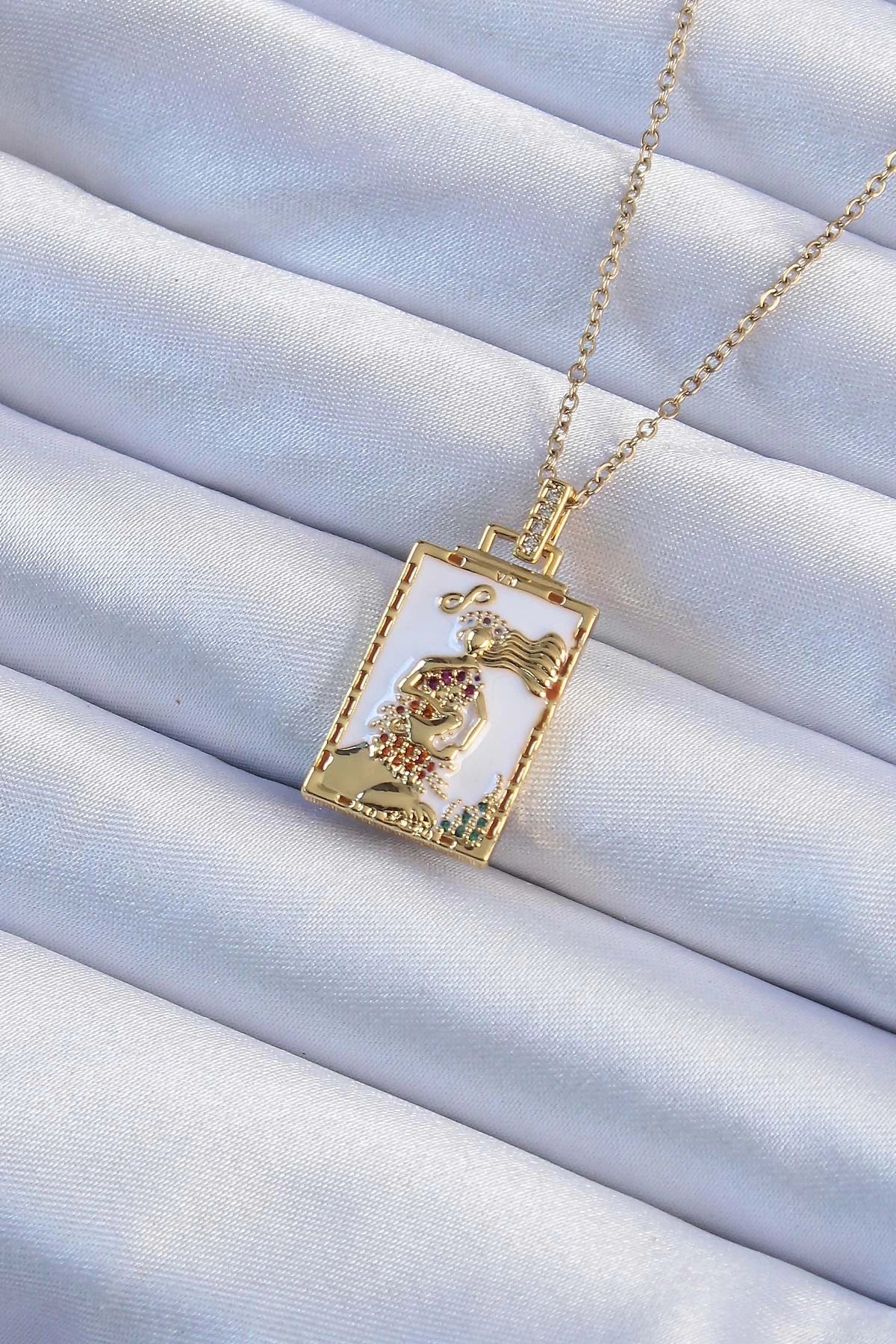 Mey İthalat® 316L Çelik Zincir Altın Renk Beyaz Mineli Tarot Kolye