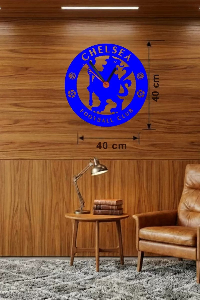Mey İthalat® Chelsea FC Logolu Ahşap Duvar Saati - 40x40 cm Taraftar Hediyesi