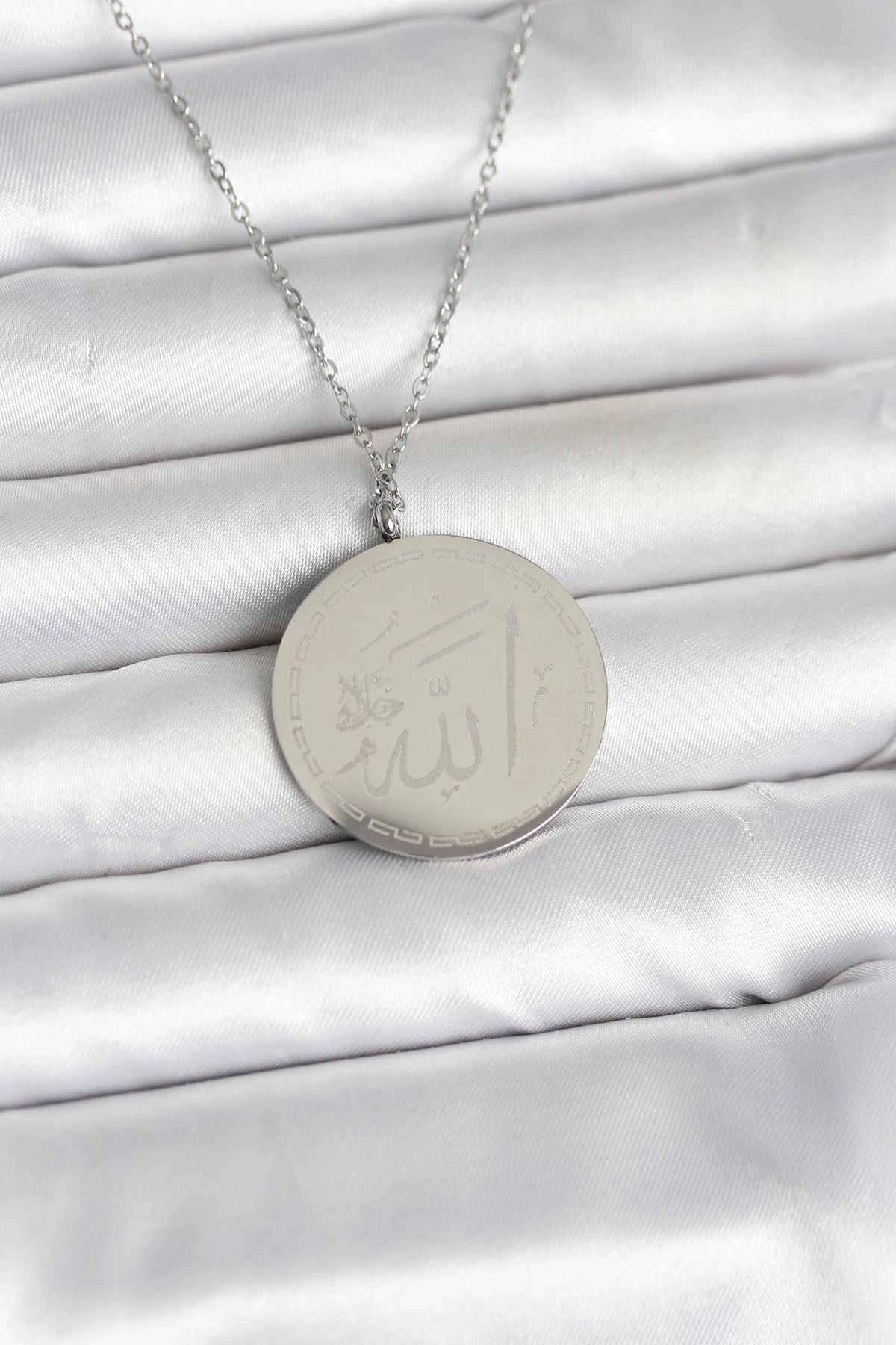 Mey İthalat® 316L Çelik Gümüş Renk Ayetel Kürsi ve Allah Yazılı Kolye