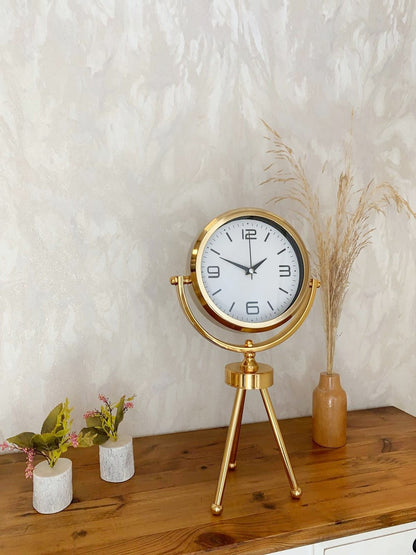 Gold Metal Mini Tripod Modern Masa Saati 45×26 cm - Şık ve Dekoratif Tasarım