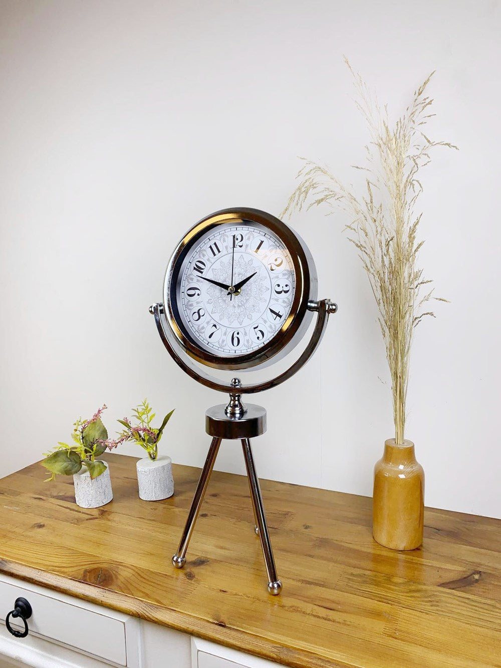 Krom Metal Mini Tripod Retro Masa Saati 45×26 cm