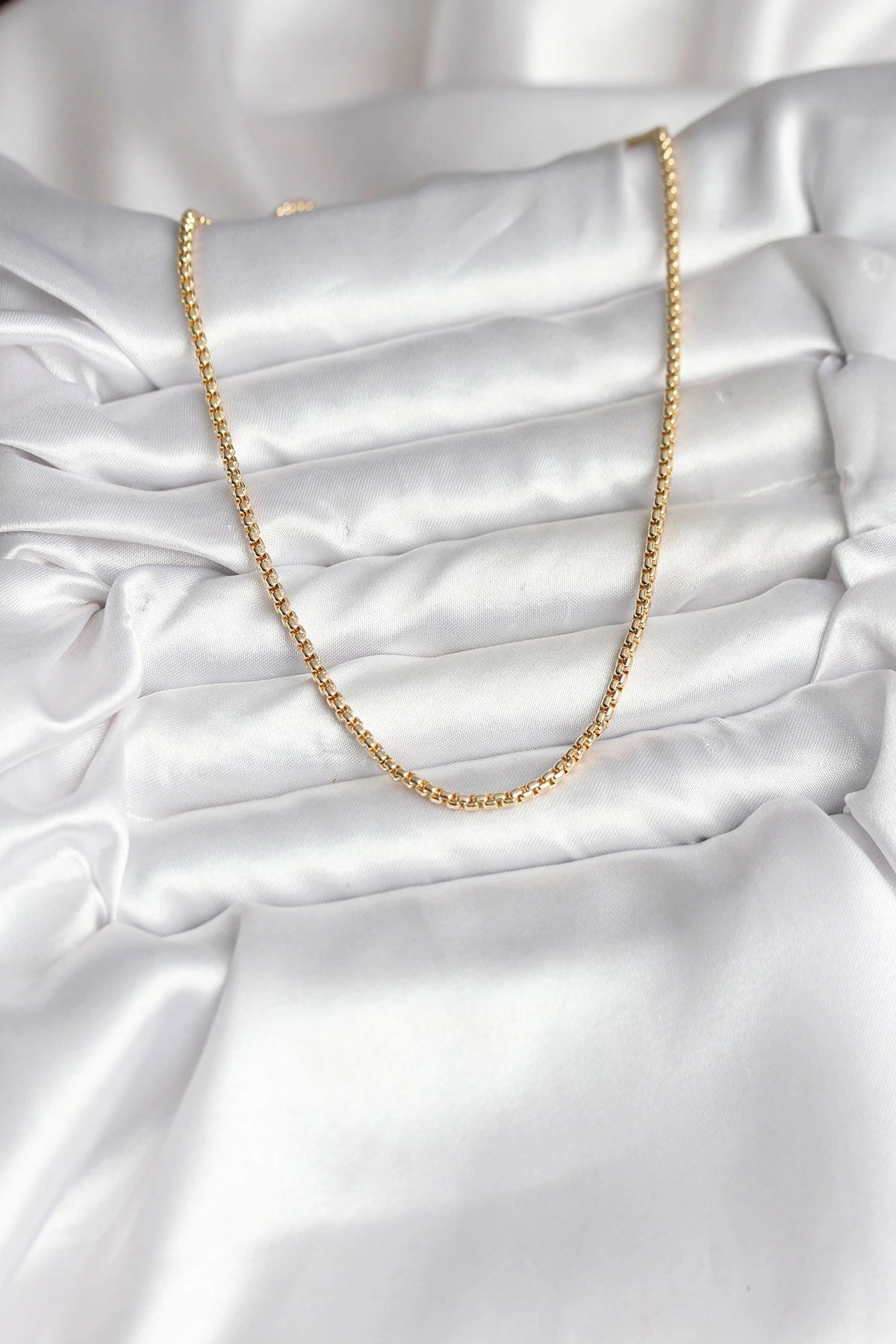 Mey İthalat® 14K Gold Renk Kaplama Zincir Model CM Kadın Kolye