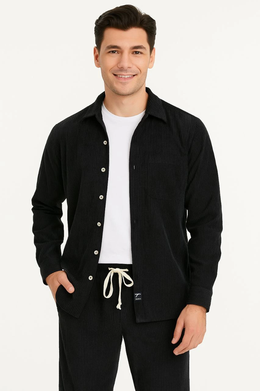 Erkek Kadife Oversize Takım - Gömlek ve Pantolon İkili Set Füme Corduroy Şıklığı, Rahat ve Zarif Duruş Yumuşak Dokulu Kadife Kumaş, Düğmeli Gömlek Üst ve Lastikli Pantolon Alt Parça ile Gün Boyu Konfor- Siyah