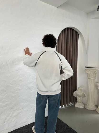 Erkek Oversize Dik Yaka Fermuarlı Sweatshirt - Zincir Nakışli Kanguru Cepli - Beyaz