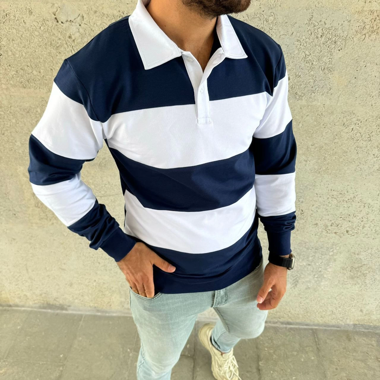سويت شيرت رجالي مخطط بياقة بولو بأكمام طويلة - ستايل رجبي عصري - أزرق كحلي