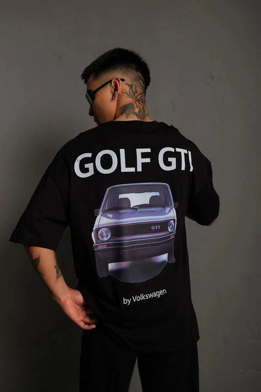 Erkek Oversize Baskılı Tişört - Golf GTI Retro Araba Desenli, Ön & Arka Dijital Baskı, Sokak Modası Stil - Siyah