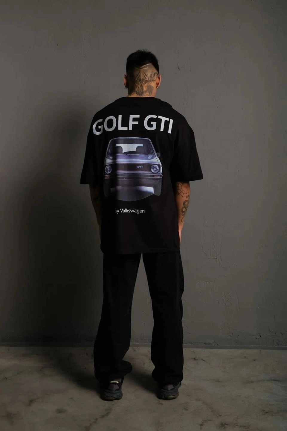 Erkek Oversize Baskılı Tişört - Golf GTI Retro Araba Desenli, Ön & Arka Dijital Baskı, Sokak Modası Stil - Siyah