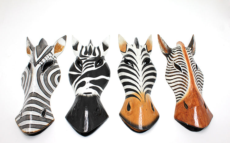 Ahşap Duvara Asmalı 30 cm Zebra Maske