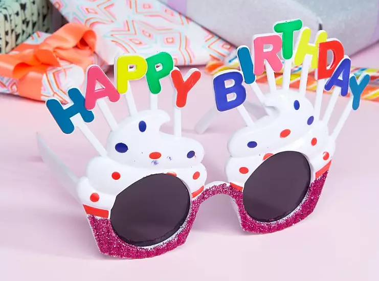 Happy Birthday White Fuchsia Party Glasses
